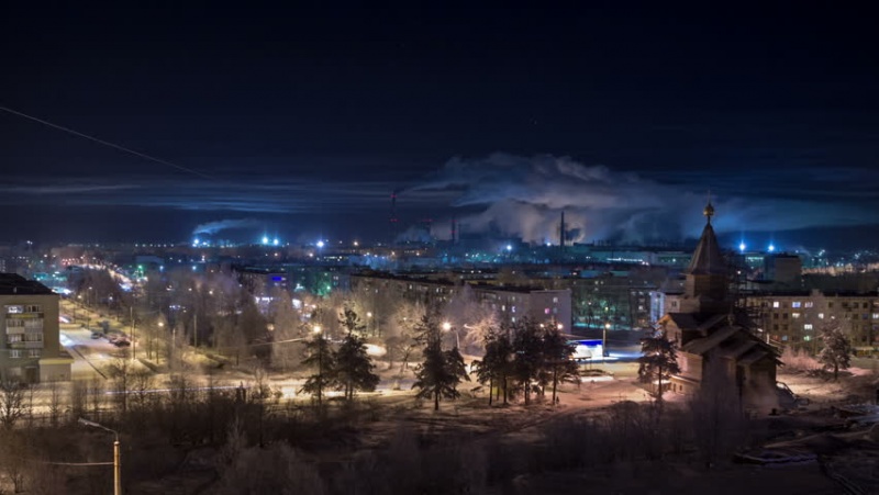 File:Town at Night.jpg